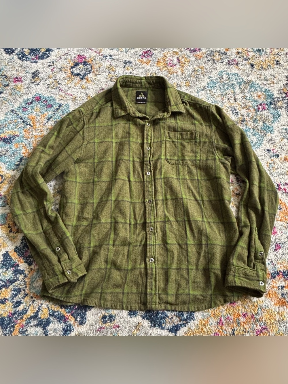 Prana long sleeve Olive Green flannel Plaid Button-Up Shirt Men's XL 100% cotton